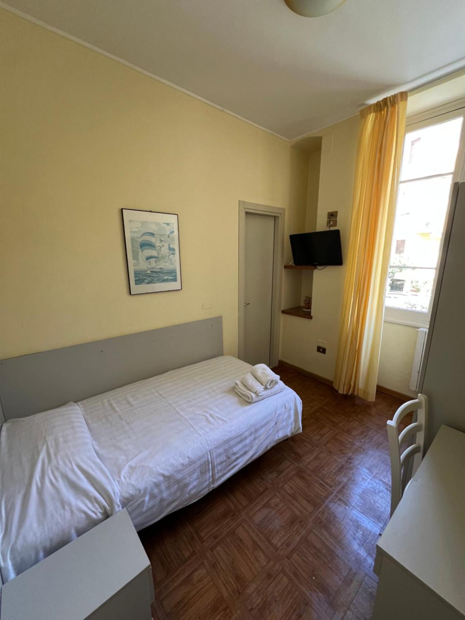 Hotel Petit Royal Ospedaletti Exteriér fotografie